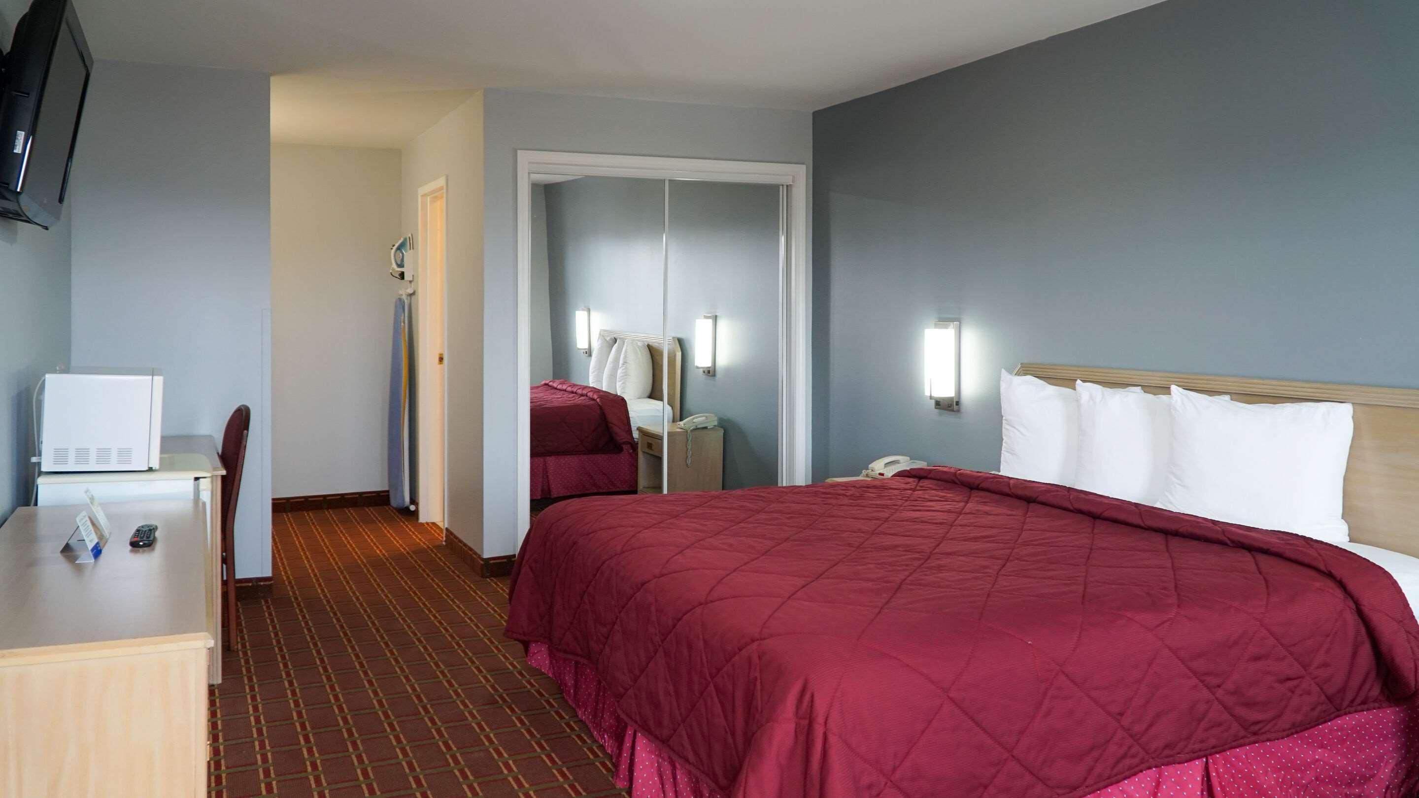 Rodeway Inn Beebe Exterior foto