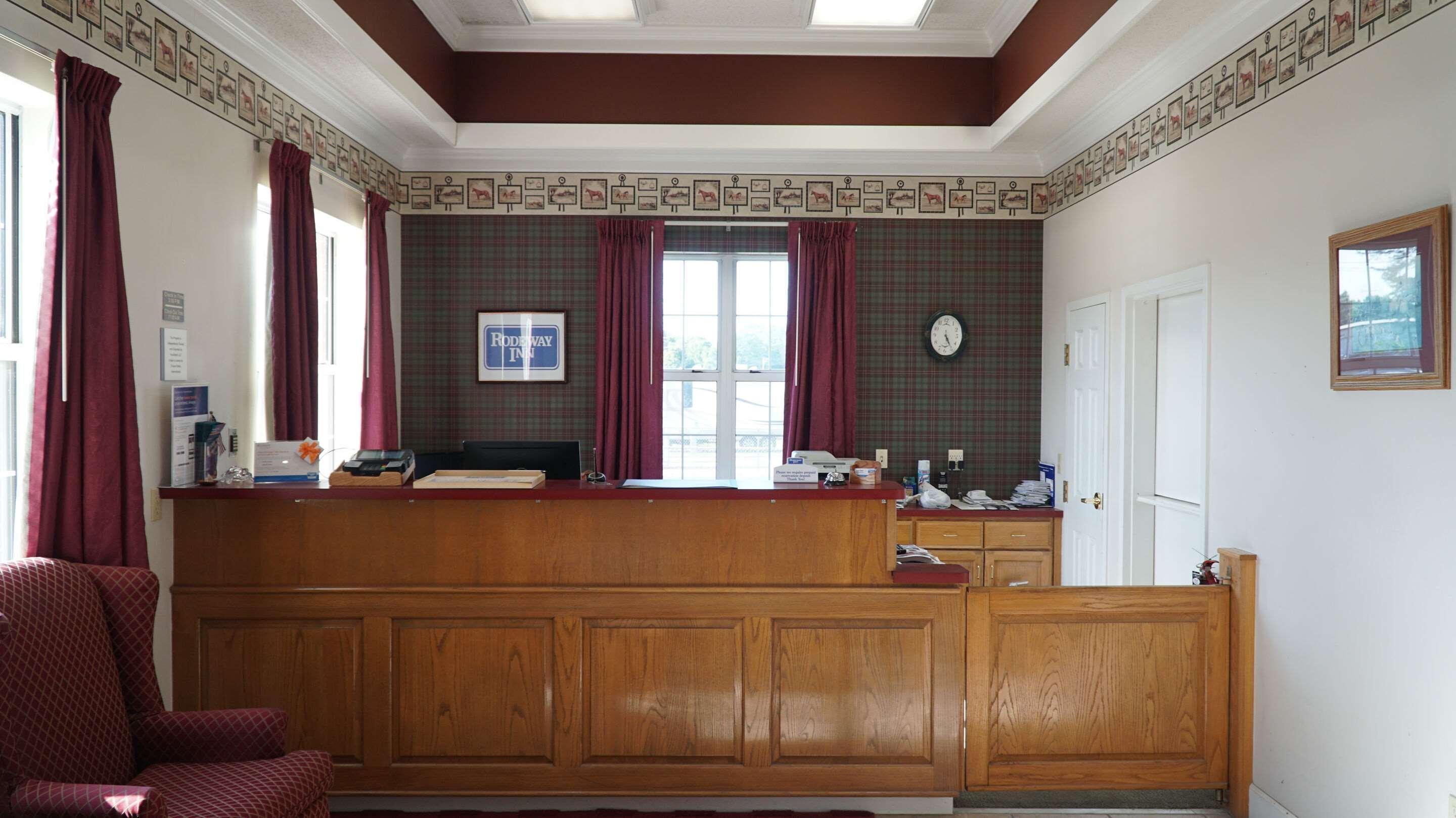 Rodeway Inn Beebe Exterior foto